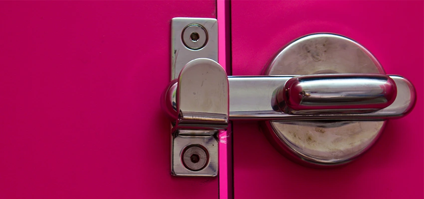 Childproof Gate Lock in Tampa, Florida