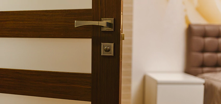 Door Lever Troubleshooting in Tampa, FL