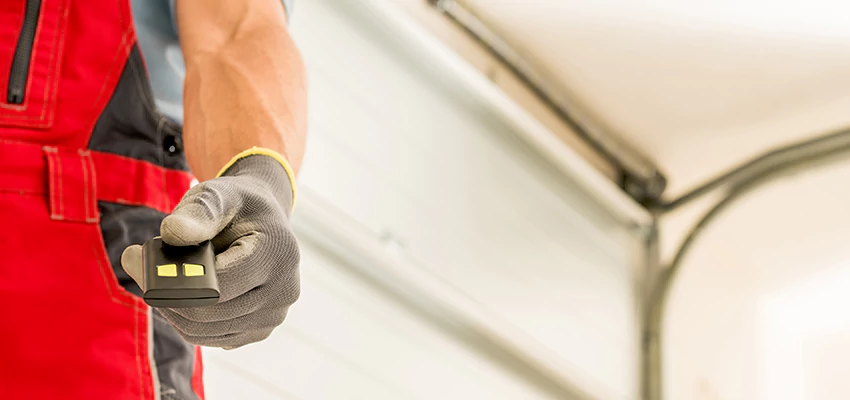 Residential Garage Door Security in Tampa, Florida