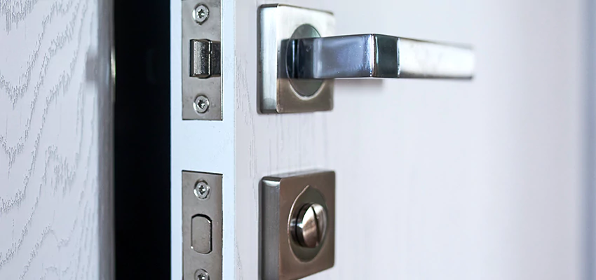 Door Lever Handle Lock Repair in Tampa, FL
