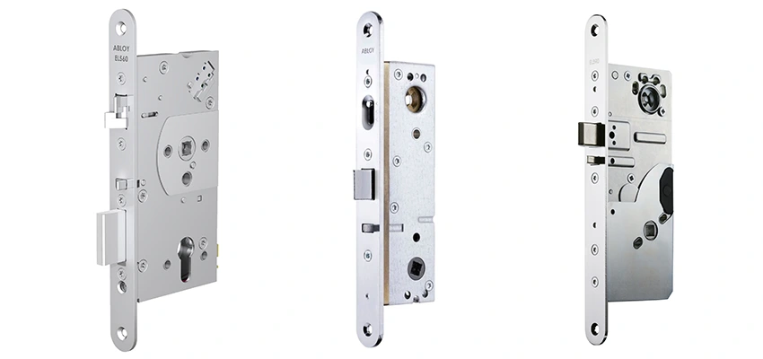 ASSA-Abloy Locks Hinge Repair in Tampa, Florida
