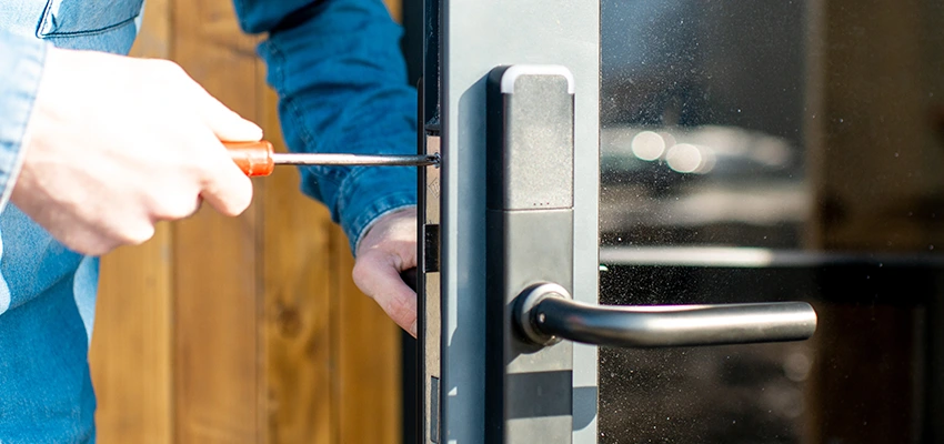 Aluminium Door Lock Replacement in Tampa, Florida