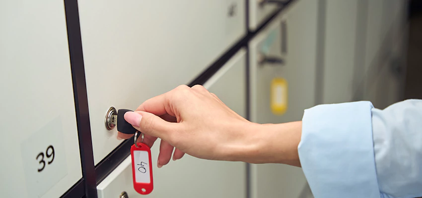 Upgrading File Cabinet Locks in Tampa, Florida