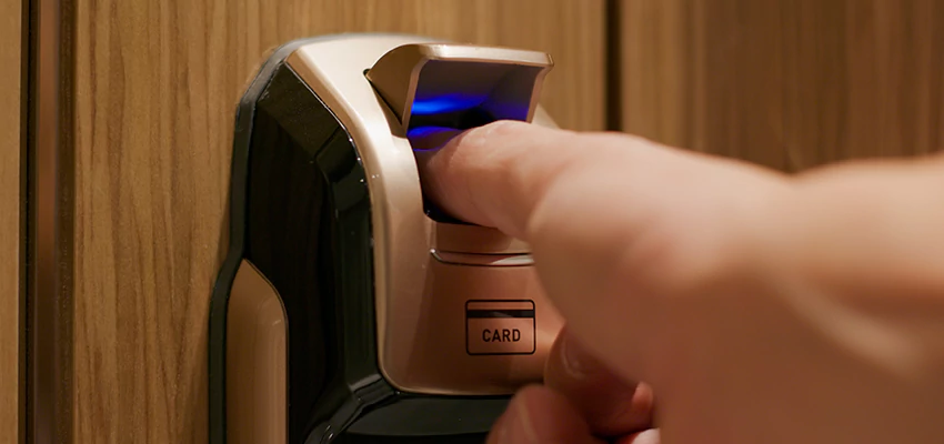 Locksmith Company For Window Lock Installation in Tampa, Florida