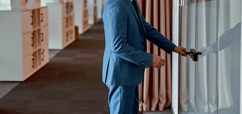 Commercial Glass Door Locks in Tampa, FL