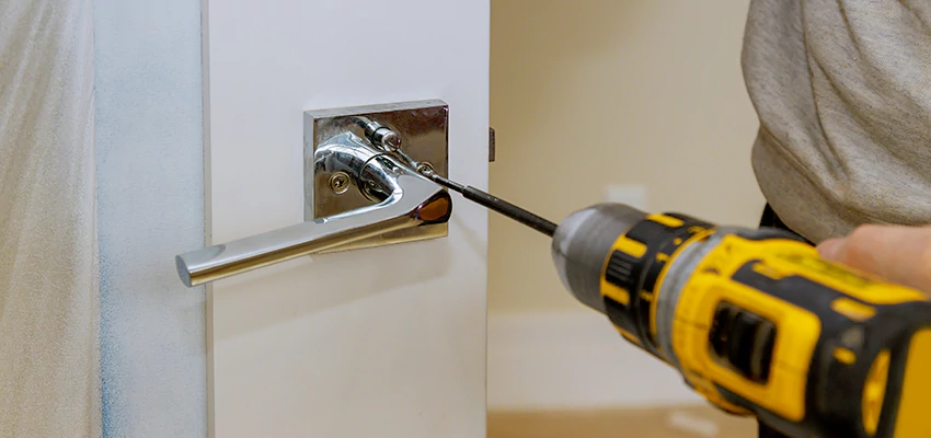 After-hours Locksmith  For Lock Troubleshooting in Tampa, Florida