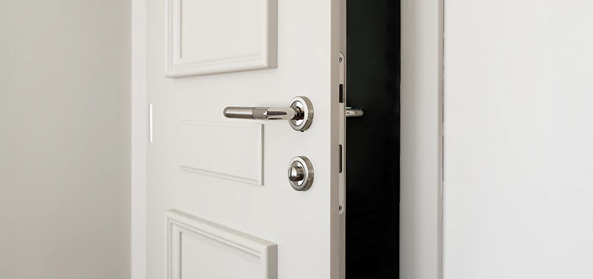 Folding Bathroom Door With Lock Solutions in Tampa, FL