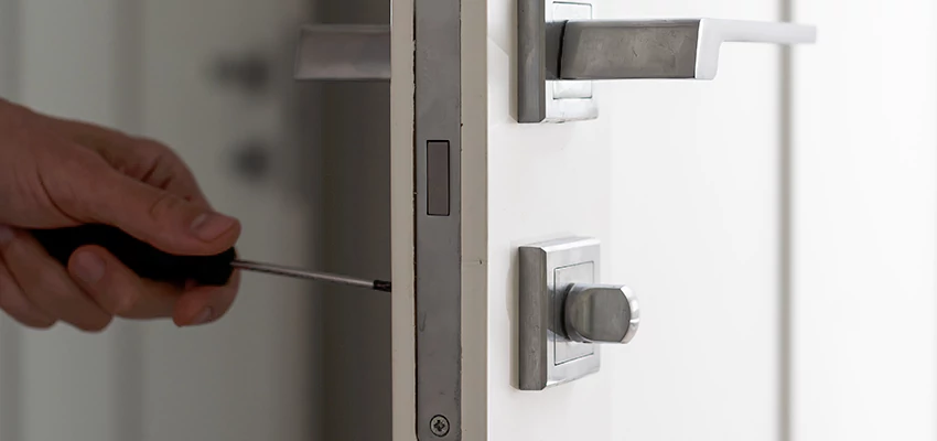 Key Programming Locksmith Open Now in Tampa, Florida